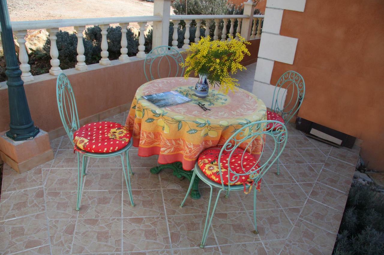 Casa Das Oliveiras Flassans-sur-Issole Ngoại thất bức ảnh